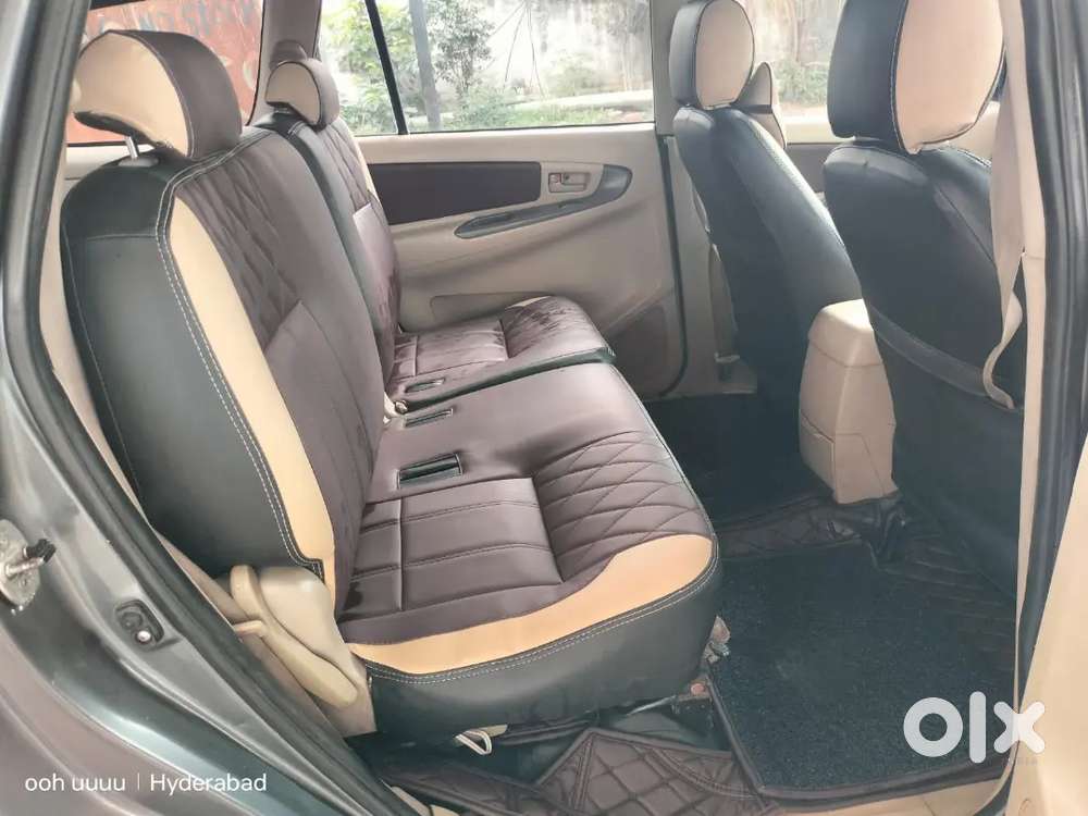 Toyota Innova 2011 Diesel 2nd Owner