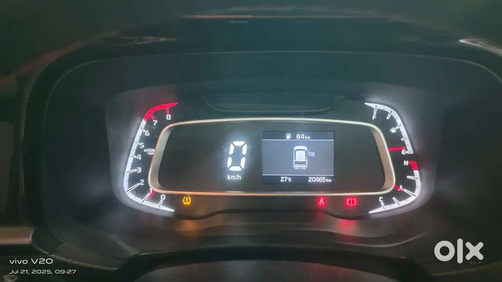 Kia Sonet 2023 Petrol Well Maintained