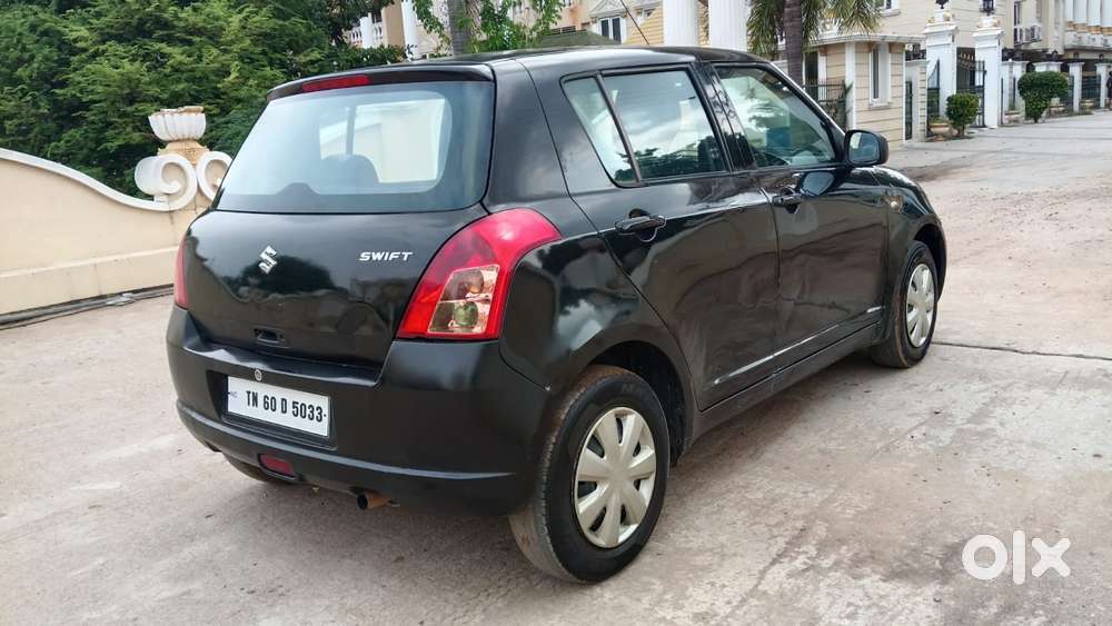Maruti Suzuki Swift Vxi + Manual, 2007, Petrol