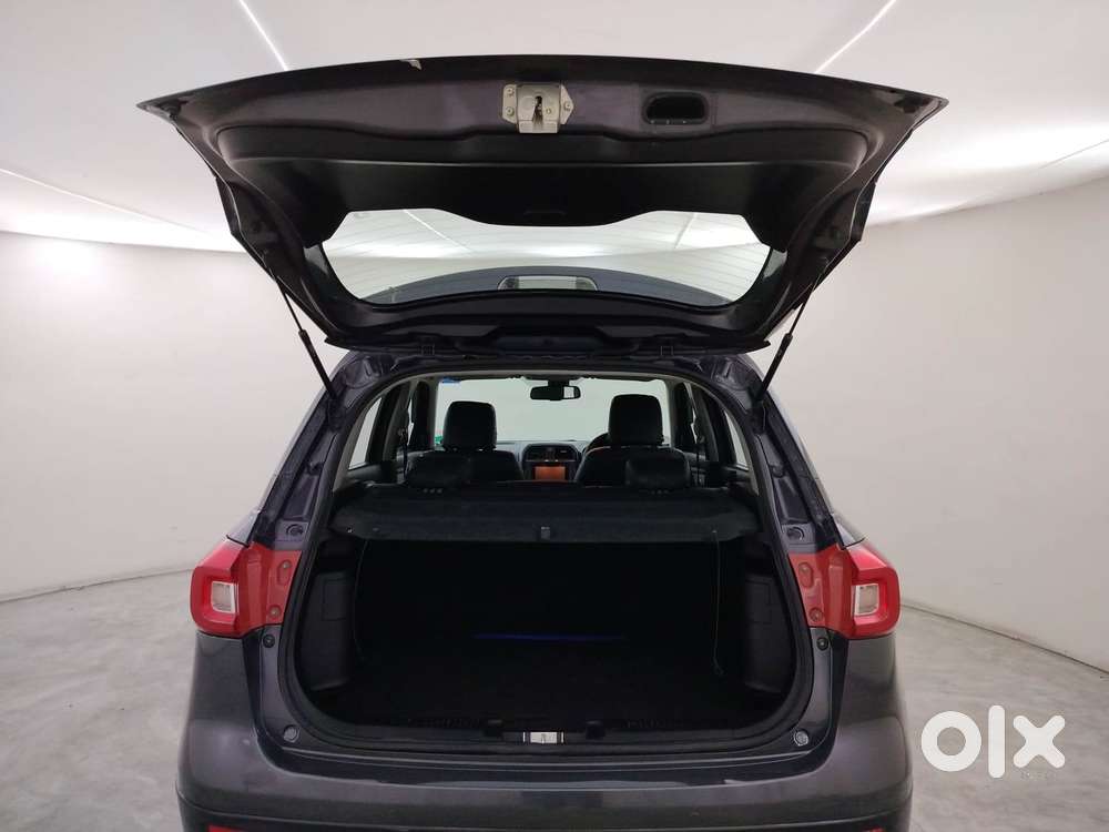 Maruti Suzuki Vitara Brezza 1.5 Zxi Plus At, 2020, Petrol