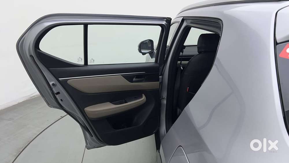 Honda Elevate Vx Cvt, 2023, Petrol