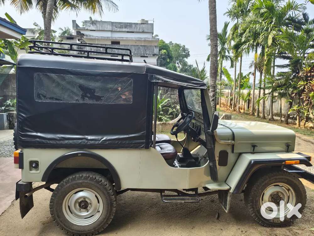 Mahindra Jeep 2002 Diesel Well Maintained