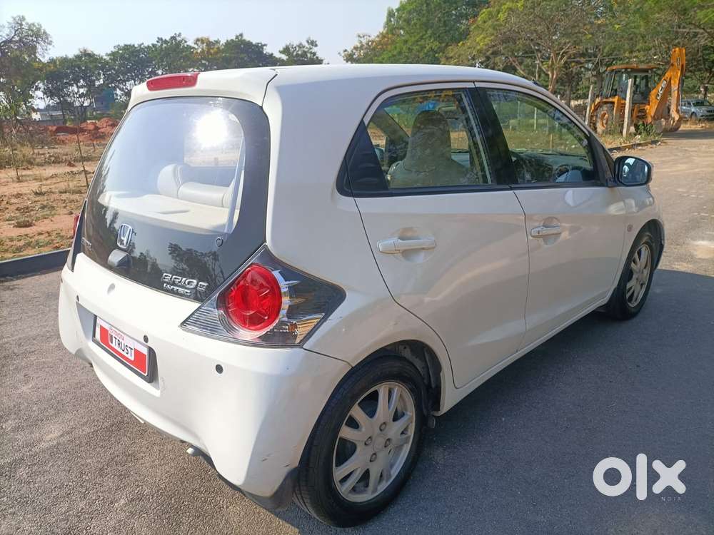 Honda Brio 2011-2013 V Mt, 2011