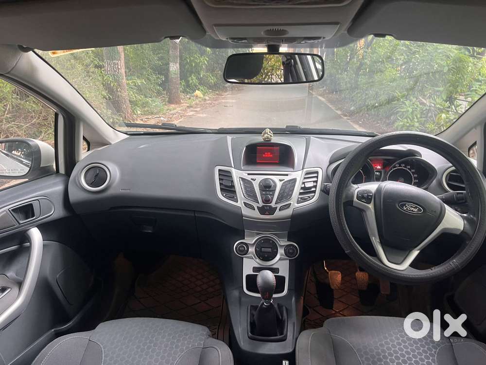 Ford Fiesta Petrol Titanium Plus, 2013, Diesel
