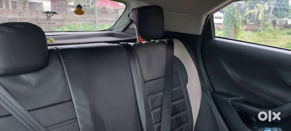 Doctors Own Driven Car With 5 Years Extended Warrenty And No Bank Loan