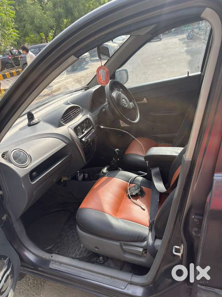 2014 Maruti Alto Lxi 76.78.35.61.a.49 Company Fitted Cng
