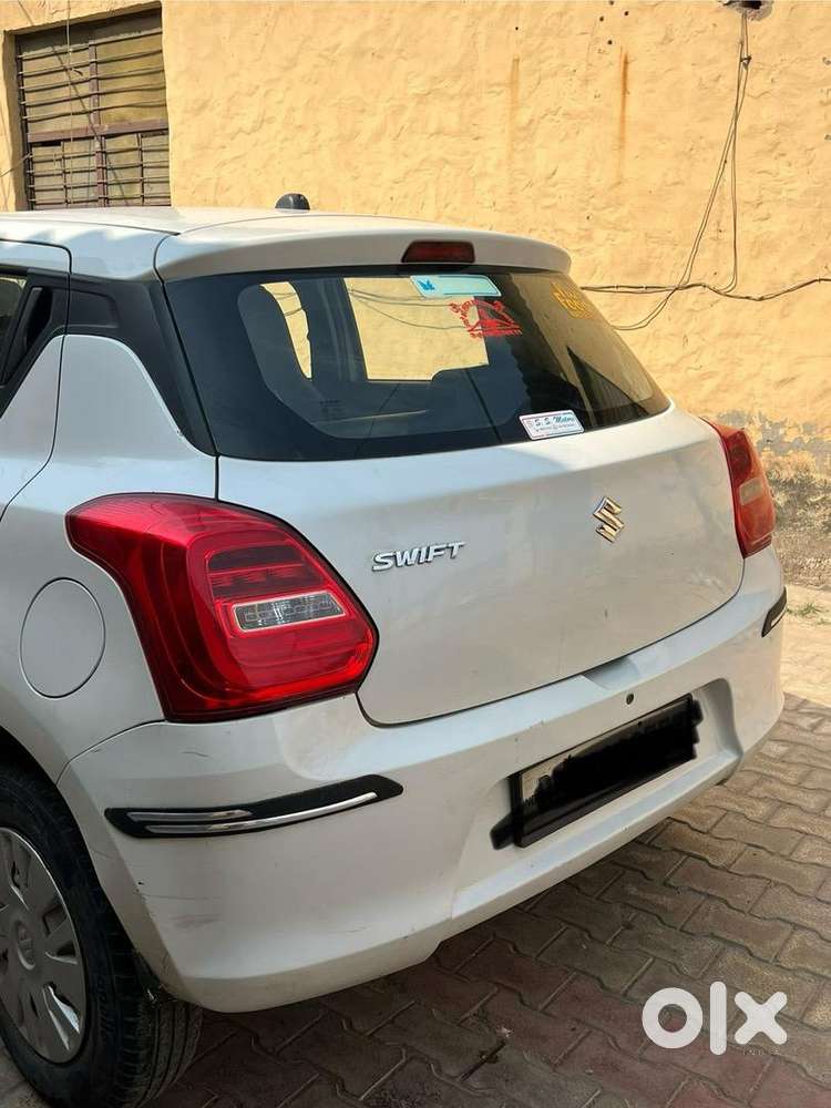 Maruti Suzuki Swift 2019 Cng Outsided 1st Owner