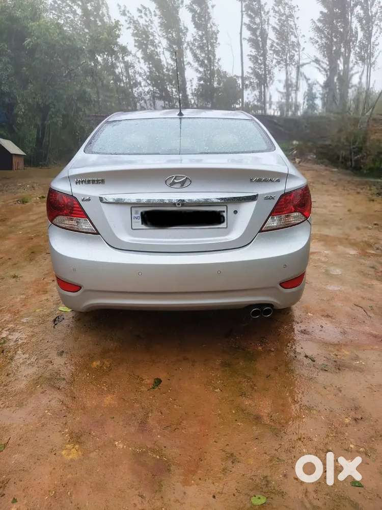 Hyundai Fluidic Verna 2012 Diesel 96500 Km Driven