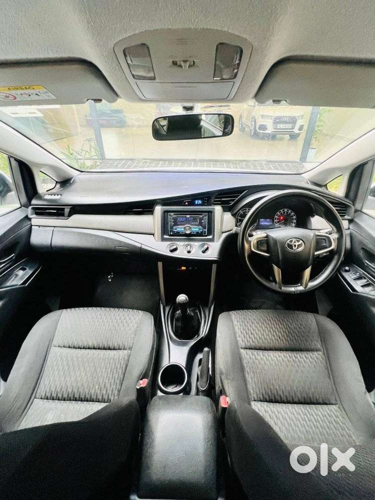 Toyota Innova Crysta 2.4 G Mt, 2017, Diesel