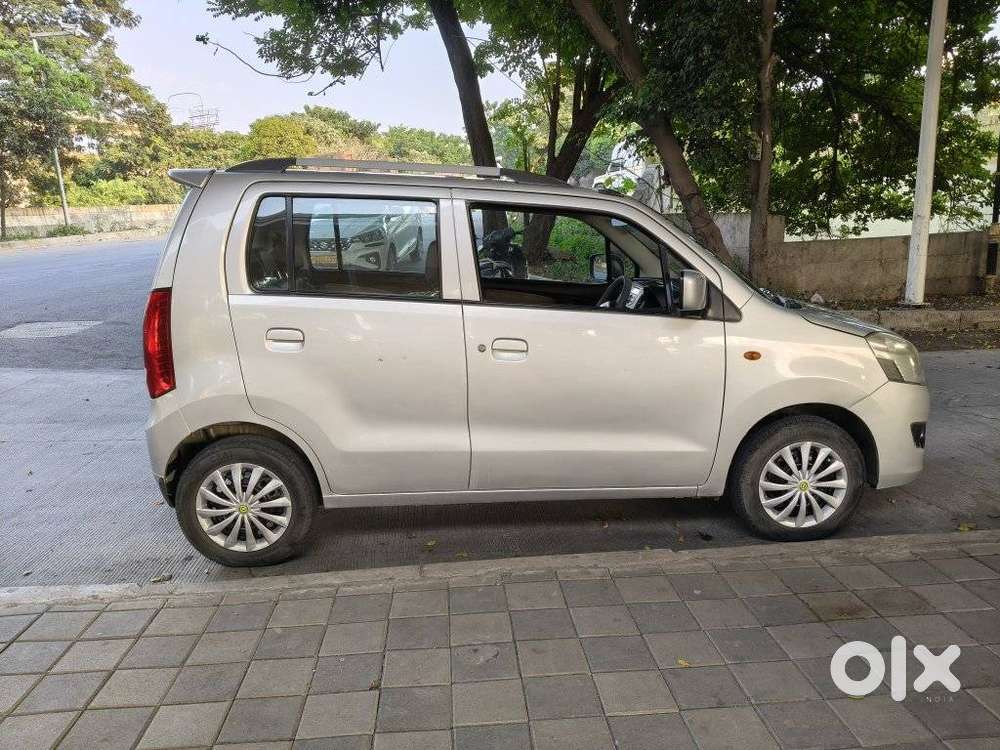 Maruti Suzuki Wagon R Vxi Amt Opt, 2016, Petrol