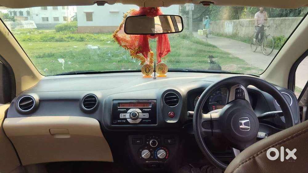 Honda Brio Petrol 2015
