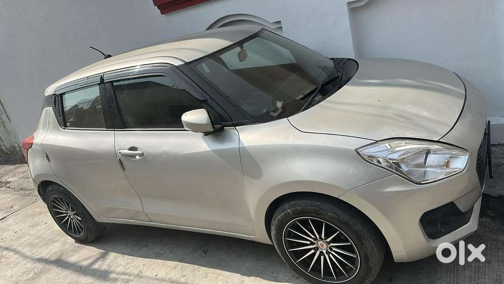 Maruti Suzuki Swift Petrol 70000 Km Driven