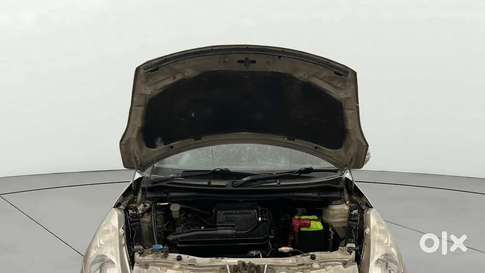 Maruti Suzuki Swift Vxi, 2015, Petrol