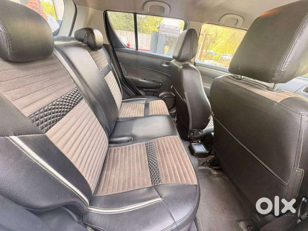Maruti Suzuki Swift Vxi With Abs, 2015, Petrol