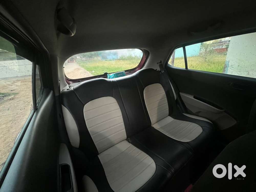 Hyundai Grand I10 Petrol 2015