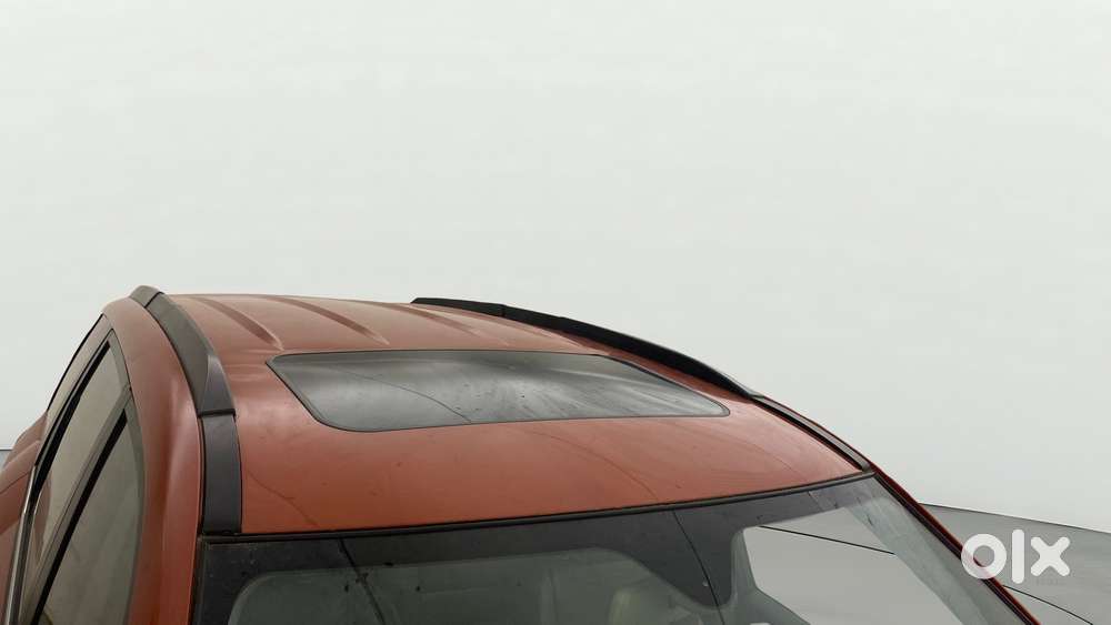 Mahindra Xuv500 At W10 Awd, 2017, Diesel