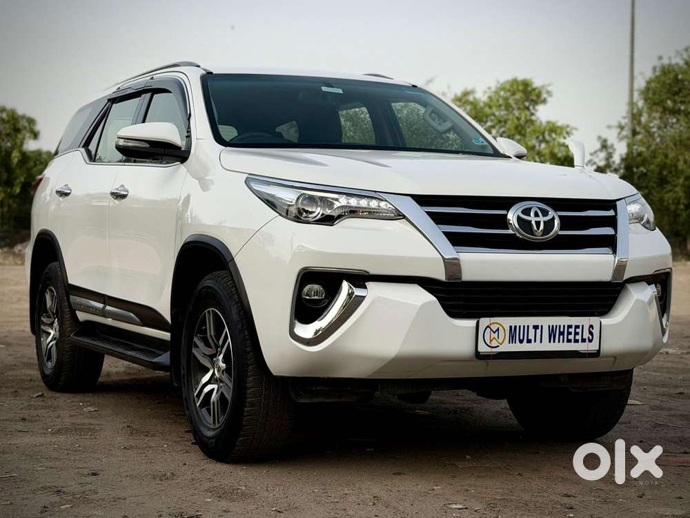 Toyota Fortuner 4x2 At 2.8 Diesel, 2019, Diesel