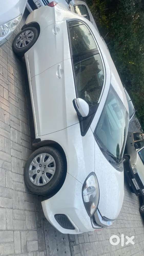 Honda Amaze 2016 Petrol Well Maintained