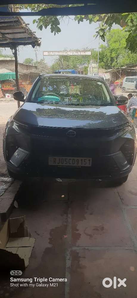 Tata Nexon Pure Plush ,cng +petrol March 2026