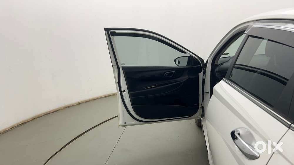 Hyundai New I20 1.2 Asta (o) Mt, 2022, Petrol