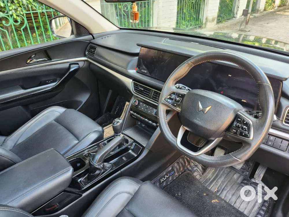 Mahindra Xuv700 2.2 Ax 7 Diesel At Str Awd, 2025, Diesel