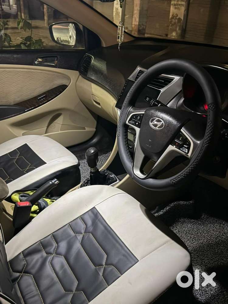 Hyundai Verna 2012 90000 Km Driven