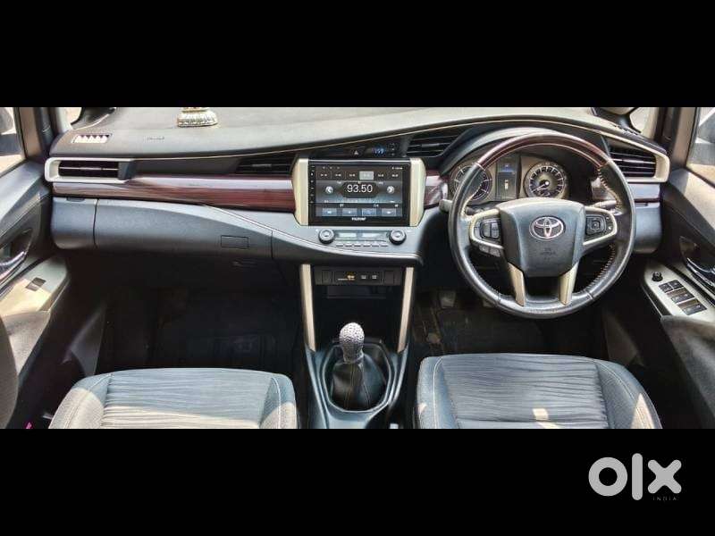 Toyota Innova Crysta