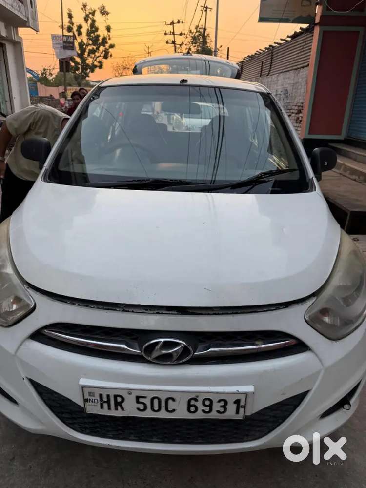 Hyundai I10 Era 2013 Hybrid Manual Car Cng