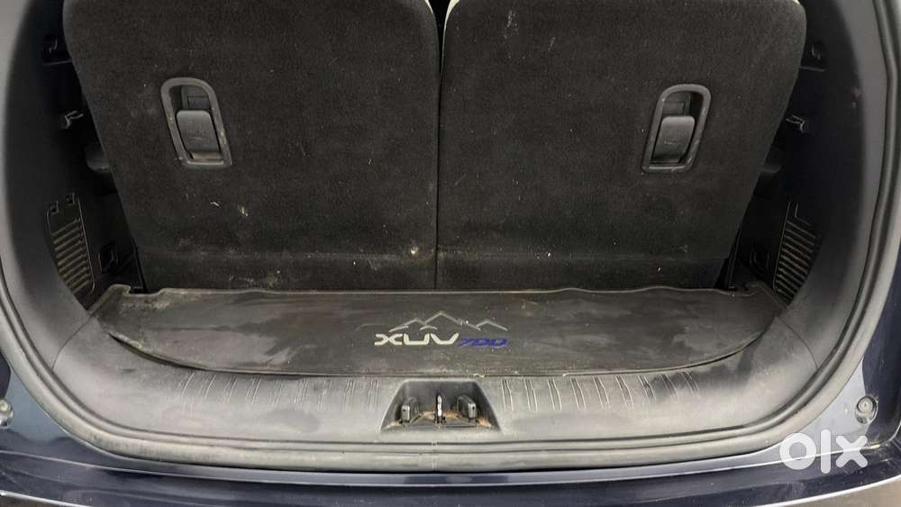 Mahindra Xuv700 2.0 Ax 7 Petrol At Str, 2022, Petrol