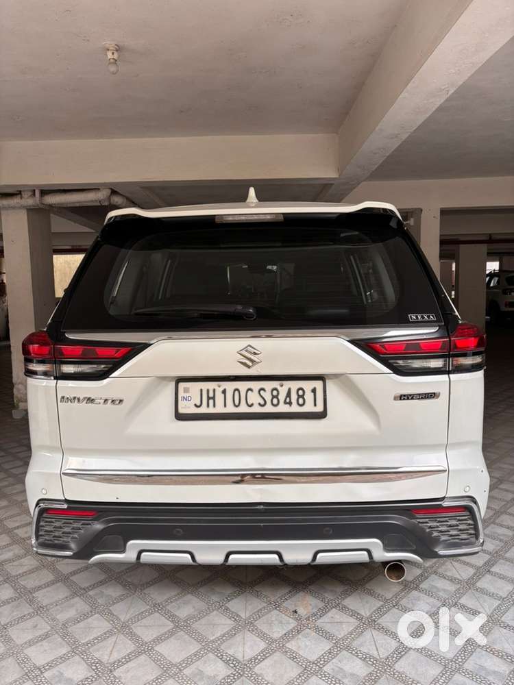 Maruti Suzuki Invicto 2023 Year Car