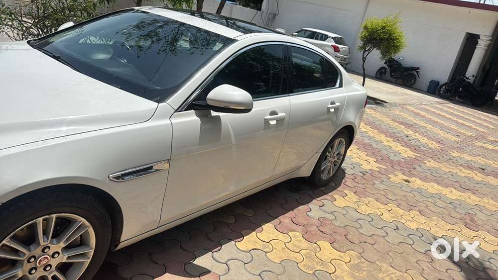 Jaguar 2018 Car Ready