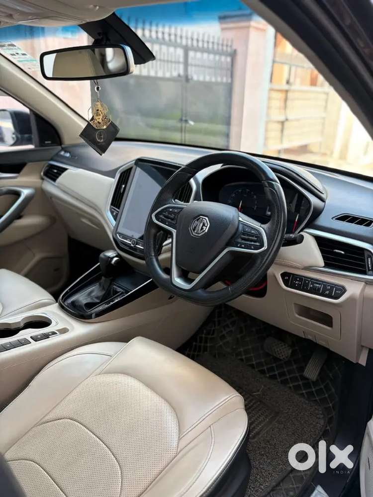 Mg Hector Sharp Top Model 2021 Petrol 1.5 Cvt  New Like Condition