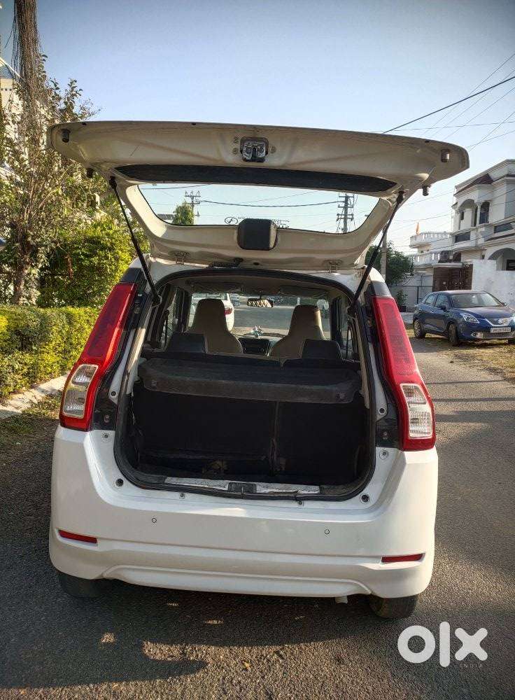 Maruti Suzuki Wagon R 1.2 Vxi, 2021, Petrol