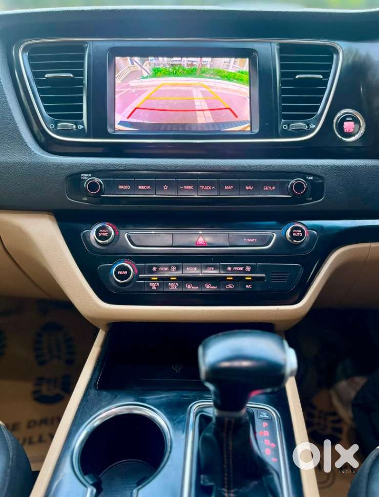 Kia Carnival Limousine, 2020, Diesel