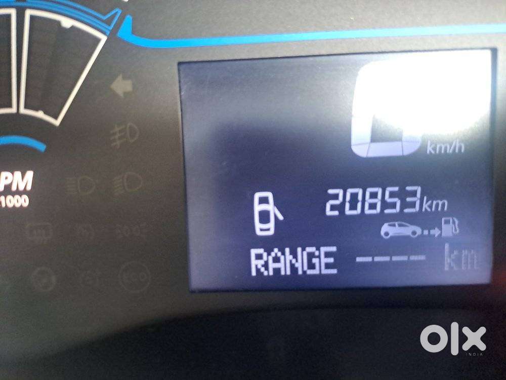 Renault Triber Rxt, 2022, Petrol