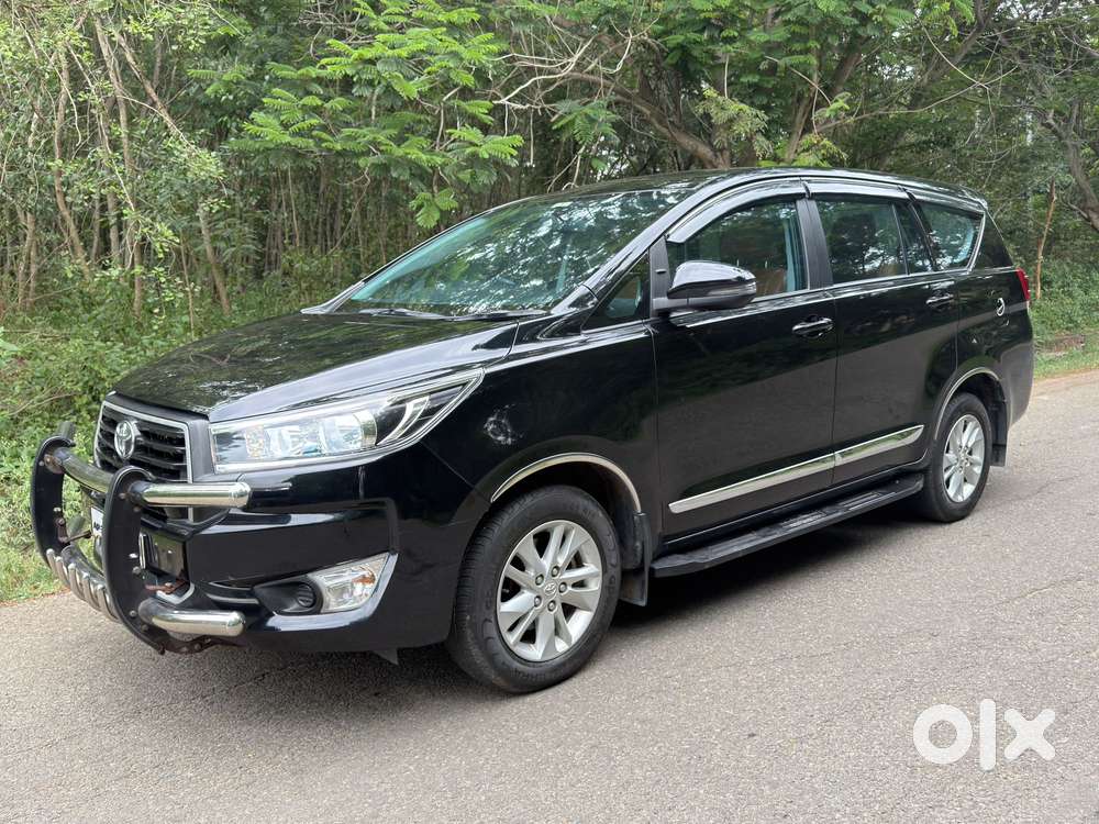 Toyota Innova Crysta 2.4 Gx Limited Edition 7 Str, 2023, Diesel