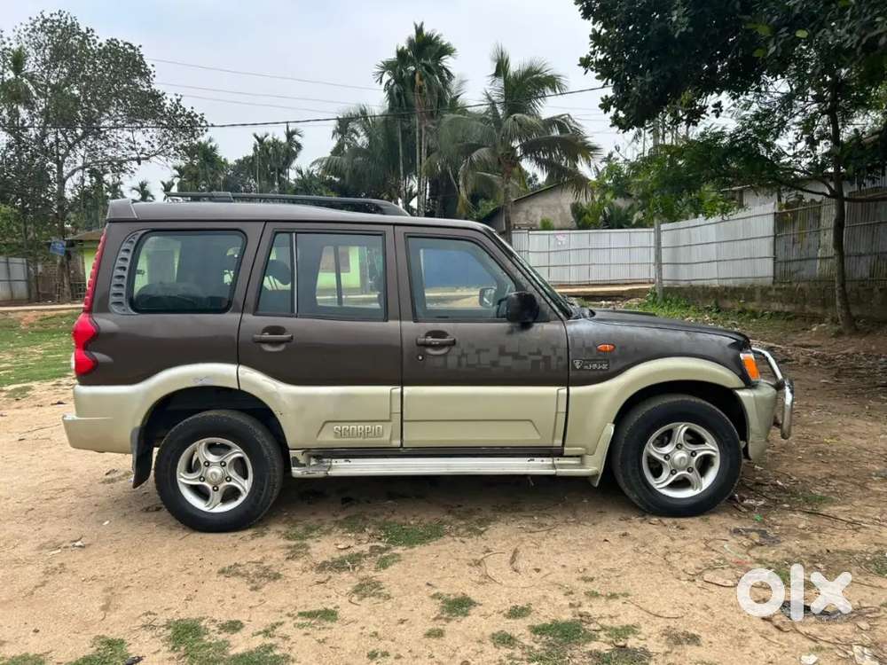 Mahindra Scorpio 2011