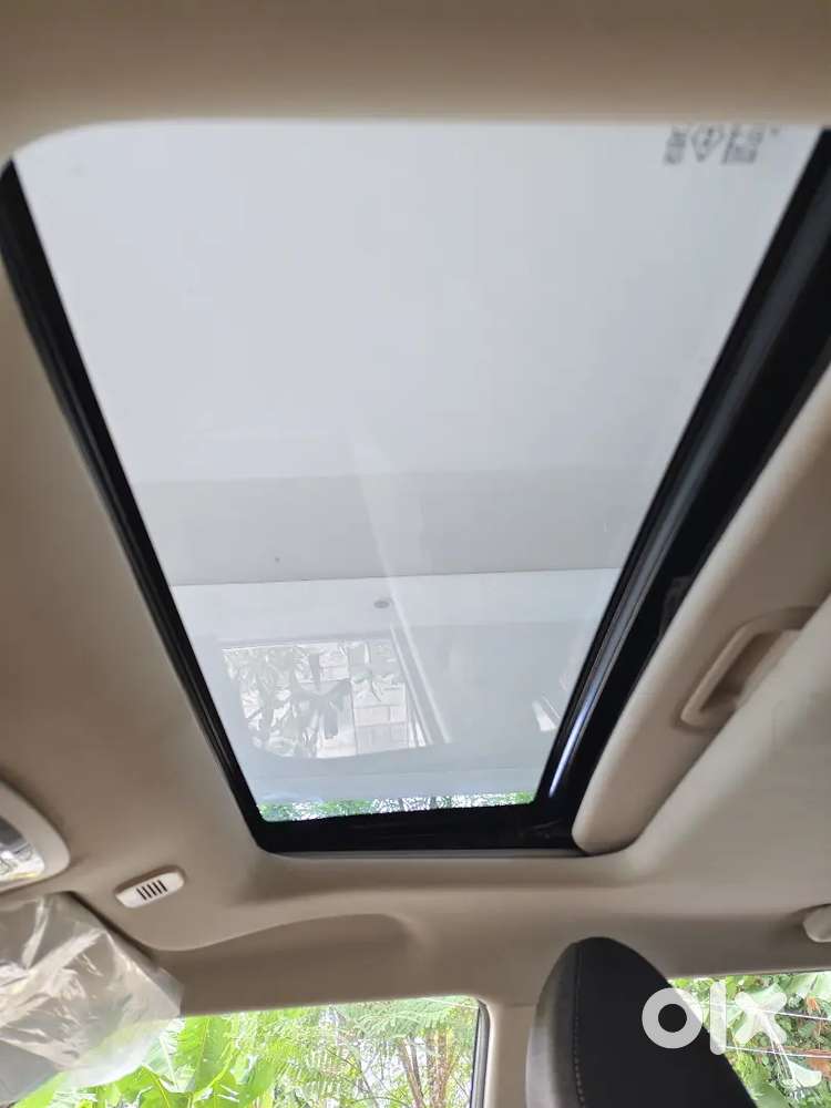 Mahindra Xuv 3xo Ax5 Petrol At 2025