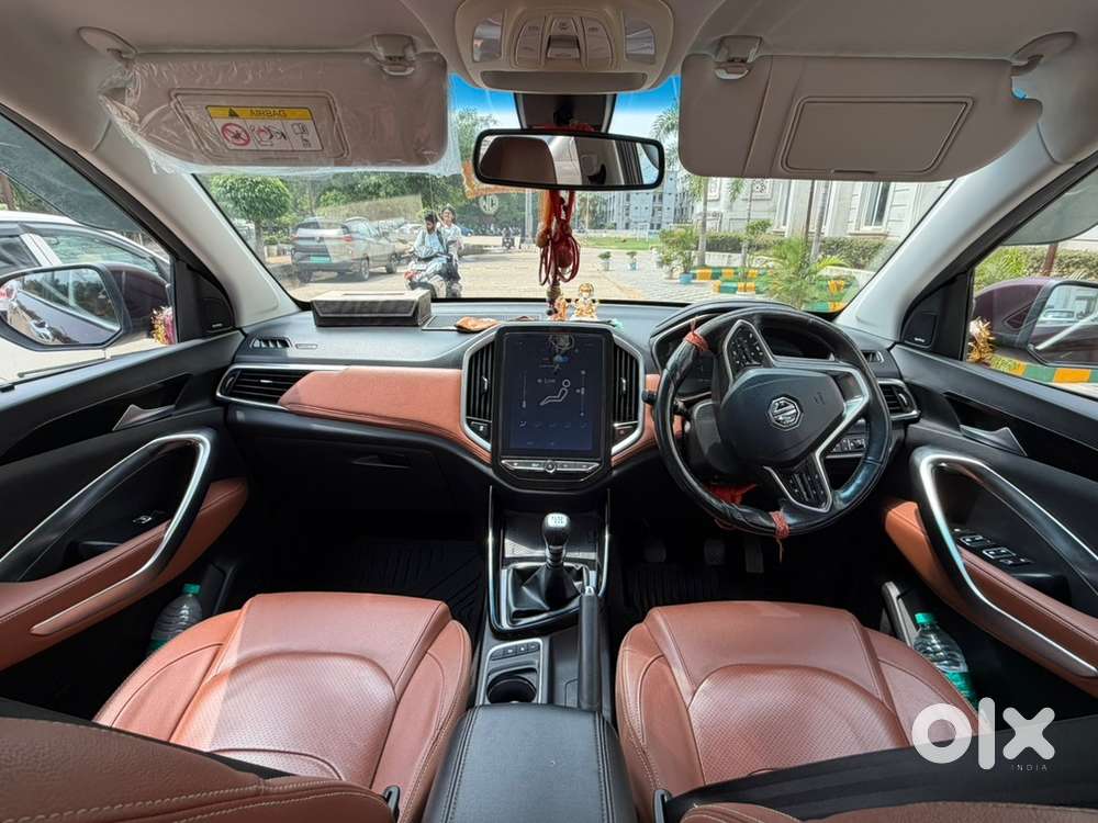 Mg Hector Plus 2022 Diesel Manual 90000 Km Driven