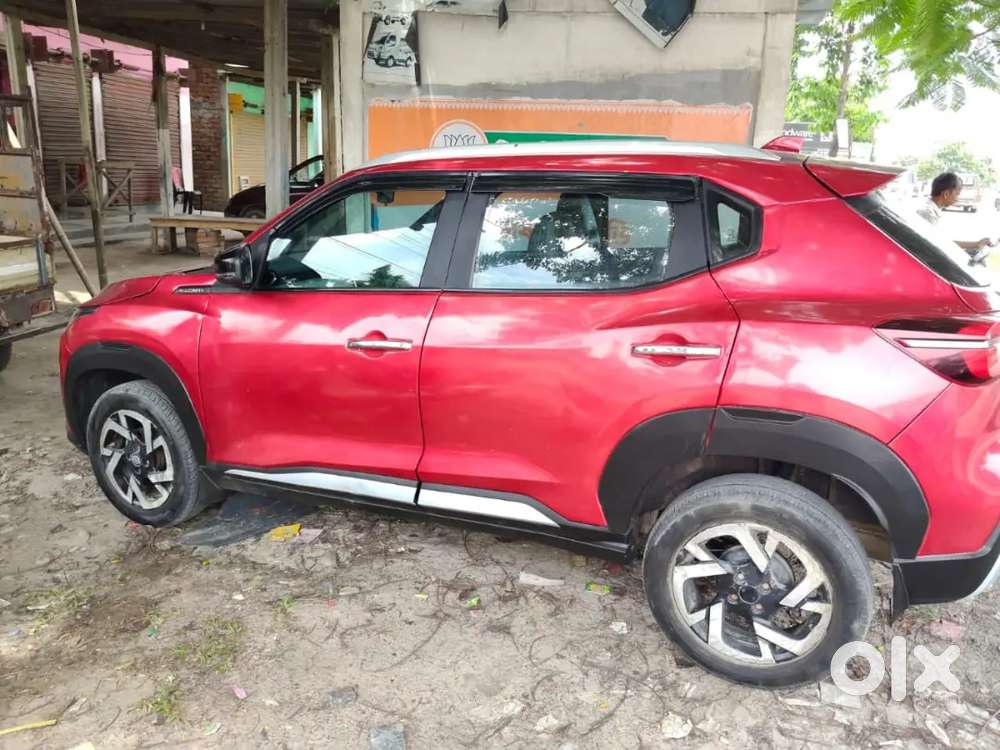 Nissan Magnite Xv Red 2023 Manual Petrol