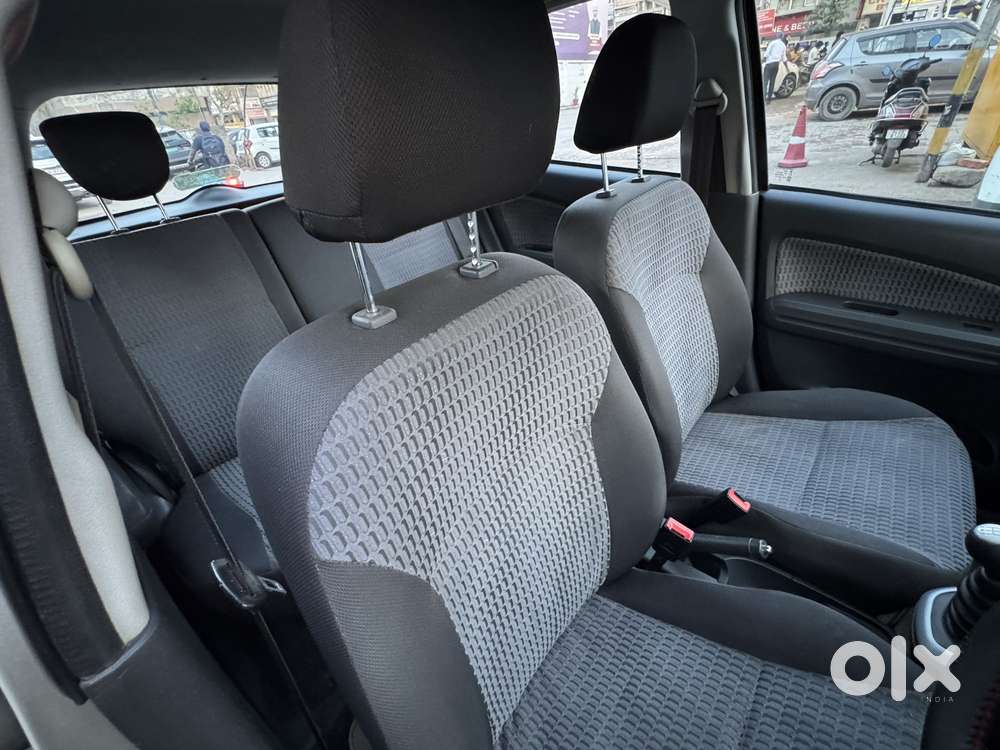 Maruti Suzuki Ritz Vxi, 2015, Petrol