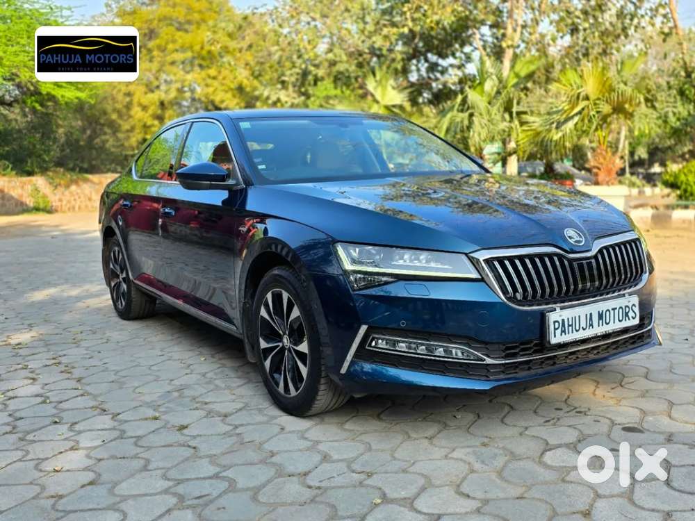Skoda Superb 2.0 L&k Tsi At, 2022, Petrol