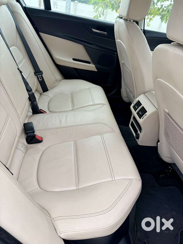 Jaguar Xe 2.0l Diesel Portfolio, 2017, Diesel