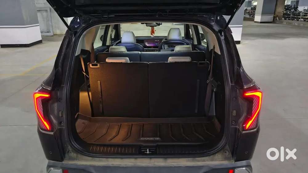Kia Carens Clavis Electric 2025 HTX Plus Top end model