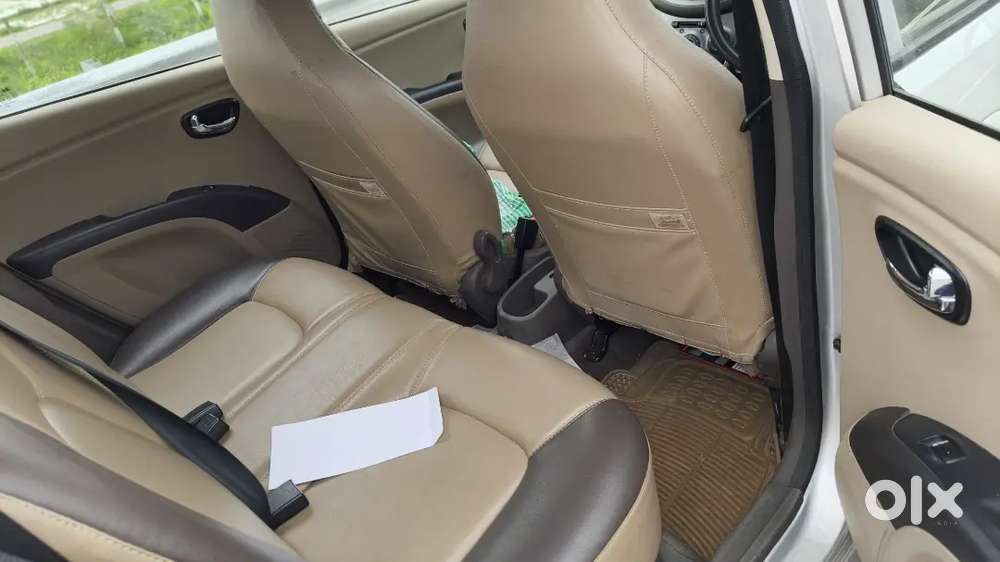 Hyundai I10 Sportz 2011