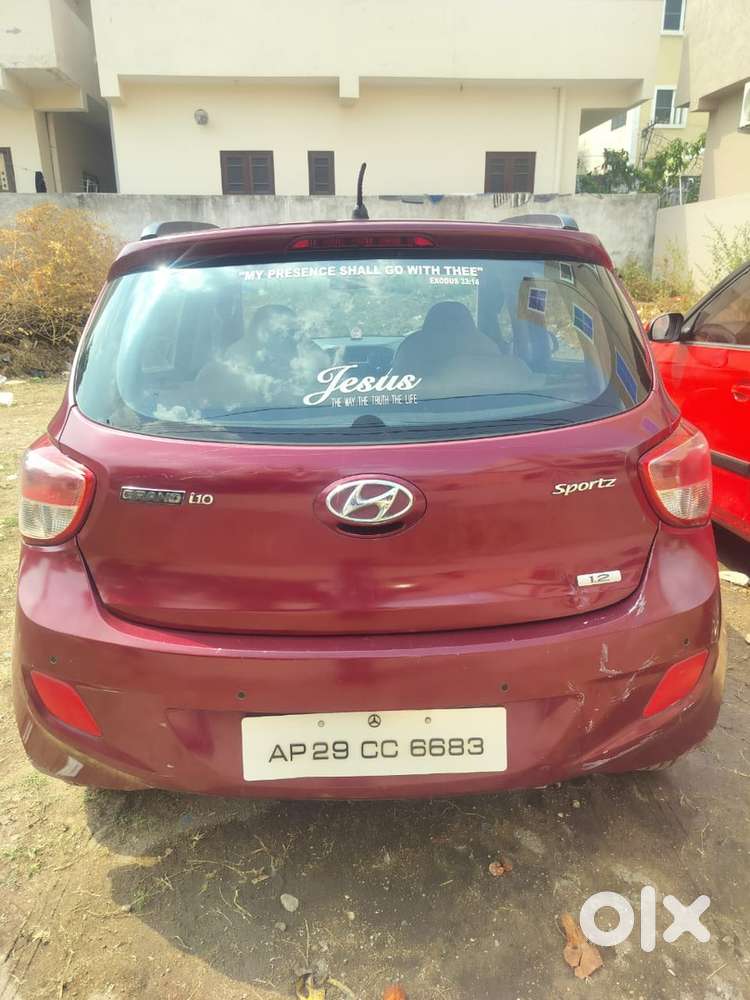 Hyundai Grand I10 Sportz 1.2 Petrol Manual | 2014 | 86,000 Km |