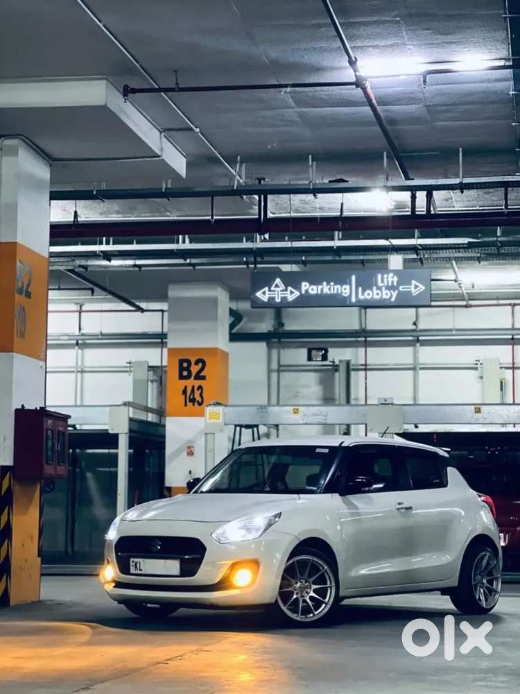 Maruti Suzuki Swift Vxi 2020