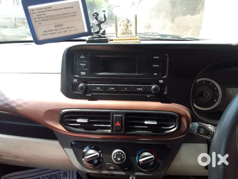 Power Window, Power Stearing, Ac Powerful