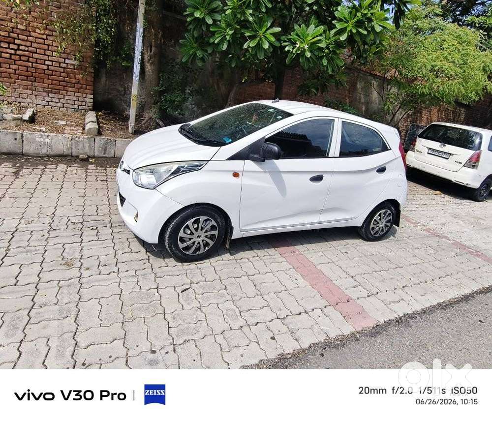 Hyundai Eon Era +, 2017, Petrol
