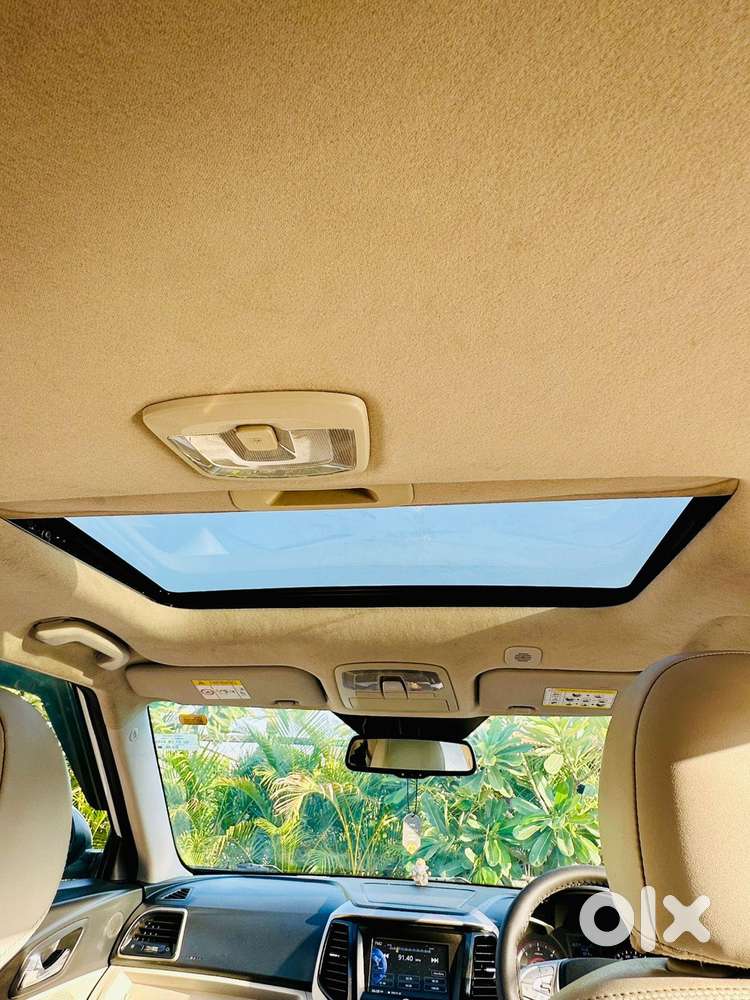 Mahindra Xuv300 W8 (o) 1.5 Diesel Amt, 2019, Diesel